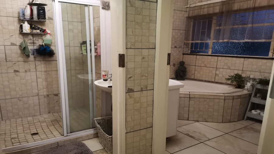 3 Bedroom Property for Sale in Baillie Park North West